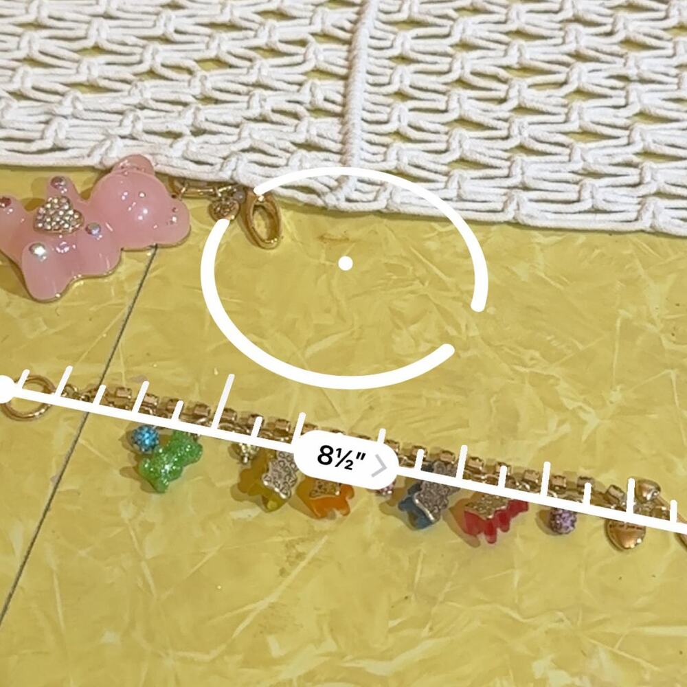 Brandnew Betsey Johnson gummy bear set Gummy Bear Bracelet & Gummy Bear Keychain - Picture 6 of 6